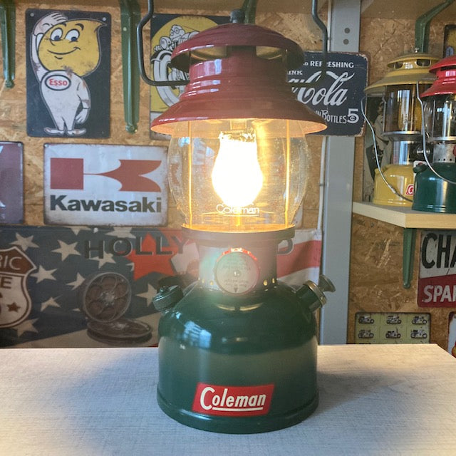 【Coleman ランタン モデル】 コールマン 200A クリスマスランタンの話 ― 特徴と年代判別 オリジナルの見分け方 ―