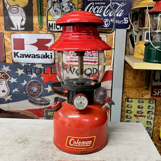 コールマン Coleman ランタン 1952年12月 200A ブラックバンド 後期 サンシャイングローブ 中古 整備済み【海外直輸入USED品】