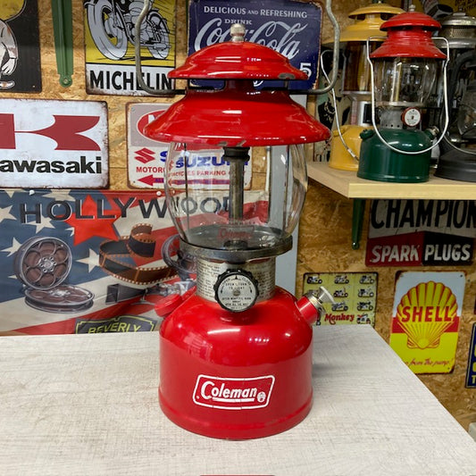 【美品】最終モデル　ブラックバルブ　1975年6月　コールマン Coleman 200A　ランタン【海外直輸入USED品】