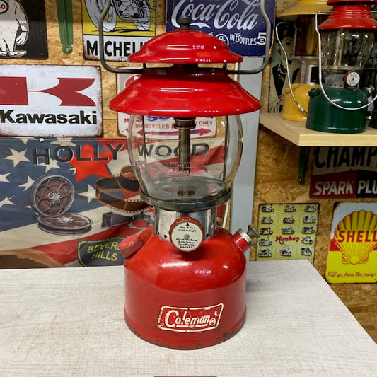 コールマン Coleman ランタン 1970年11月 200A ホワイトボーダー ブルーポイントなしベンチレーター 整備済み【海外直輸入USED品】
