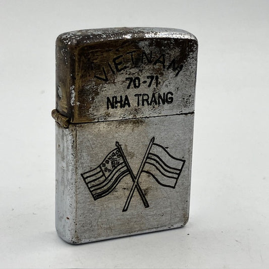 ジッポー ZIPPO ベトナムジッポー 1970年 アメリカとベトナムの国旗 使えます ヴェトナムジッポー【海外直輸入USED品】