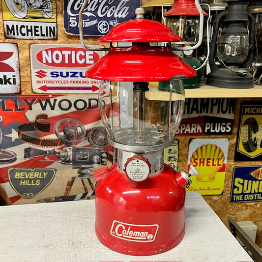 コールマン Coleman ランタン 1972年7月 200A ホワイトボーダー 整備済み【海外直輸入USED品】