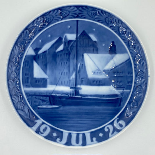 ロイヤルコペンハーゲン イヤープレート 1926年「View of Christianshavn Canal, Copenhagen」クリスチャンハウン運河【海外直輸入USED品】