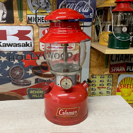 イエローボーダー　1958年11月　コールマン Coleman 200A　ランタン【海外直輸入USED品】