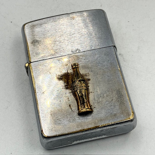 ジッポー ZIPPO ライター 1962年～1964年 ビンテージ コカ・コーラ Coca Cola メタル貼り コカコーラ PAT.2517191【海外直輸入USED品】