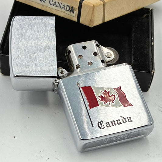 ZIPPO ビンテージ ジッポー 1970年代 CANADA カナダ国旗 Niagara Falls製 未使用 オリジナルBOX付 動作確認済み 【海外直輸入USED品】