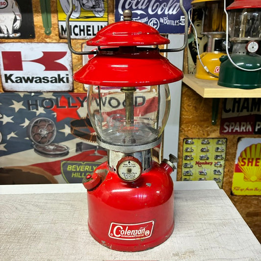 コールマン Coleman ランタン 1969年6月 200A パテペン 中古 整備済み 【海外直輸入USED品】
