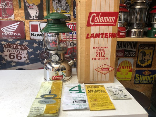 1958年1月　ほぼ未使用　コールマン　Coleman　202　プロフェッショナル　ランタン　箱　取説　ボックス　MIB