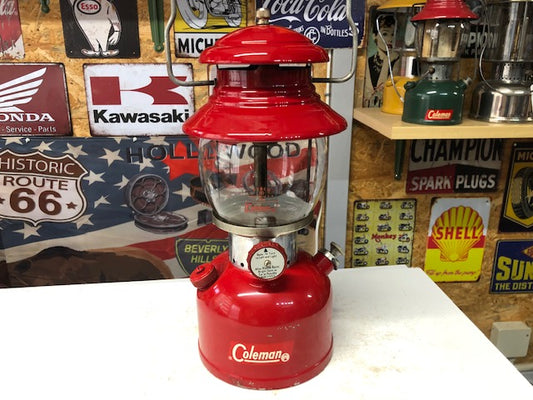 1962年11月　コールマン　200A　レッドボーダー　高いベンチレーター