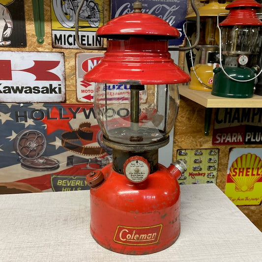 コールマン Coleman ランタン 1953年2月 200A ブラックバンド サンシャイングローブ 素焼きバーナー 整備済み【海外直輸入USED品】