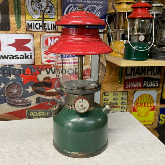 コールマン Coleman ランタン 1951年8月 200A クリスマスランタン サンシャイングローブ【海外直輸入USED品】