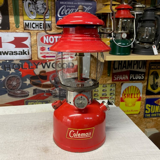 コールマン Coleman ランタン 1956年7月 200A オリジナル美品 イエローボーダー 整備済み【海外直輸入USED品】