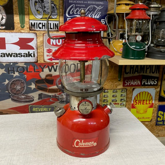 1963年1月　コールマン　200A　レッドボーダー　マルーン　高いベンチレーター